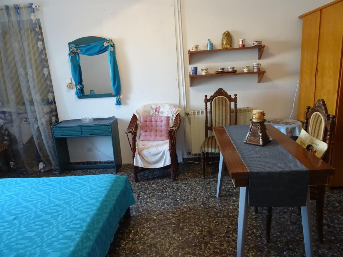 Apartament Andreas Studio With Private Parcking Triovasálos Zewnętrze zdjęcie