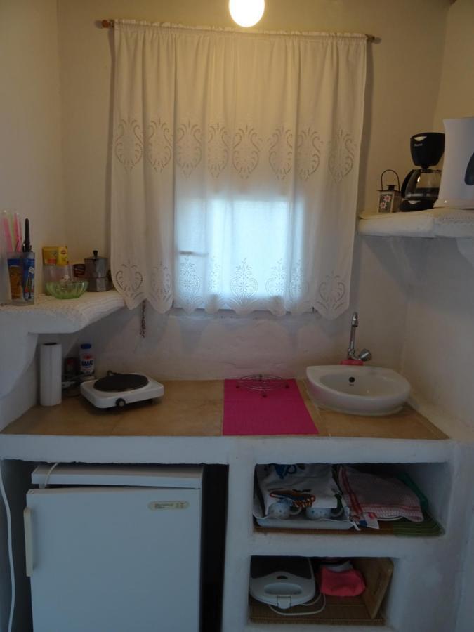 Apartament Andreas Studio With Private Parcking Triovasálos Zewnętrze zdjęcie