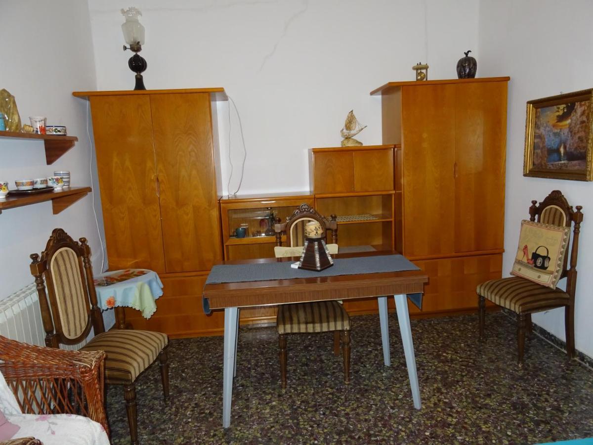 Apartament Andreas Studio With Private Parcking Triovasálos Zewnętrze zdjęcie